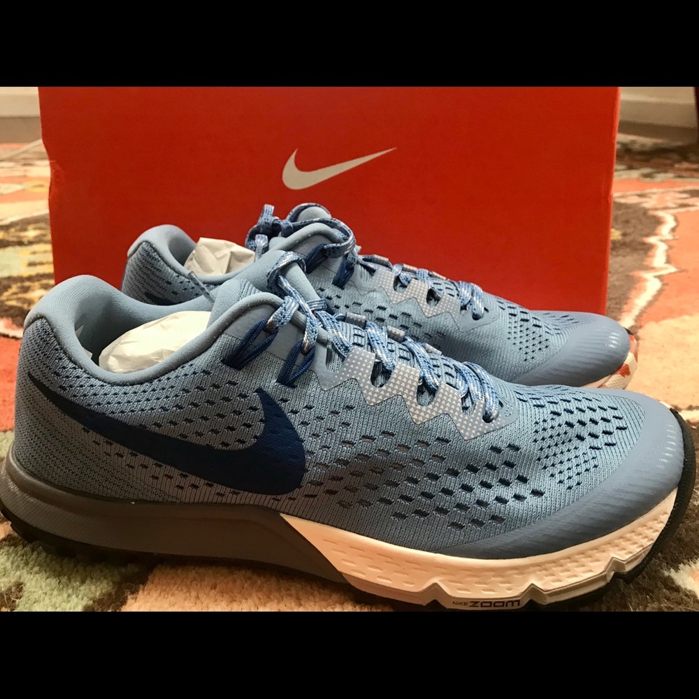 Brand New Nike Air Zoom Terra Kiger4 Running Shoes
